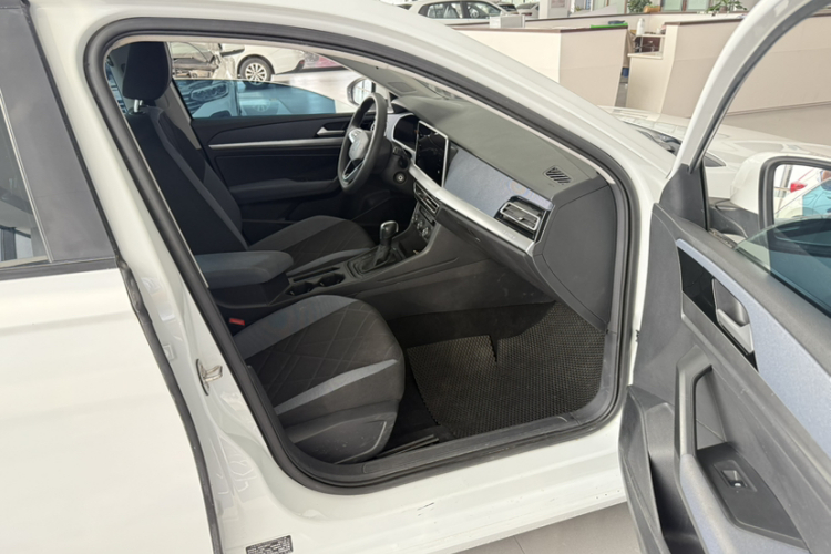 大众 朗逸 2023款 1.5L 自动得逸版中控内饰7005