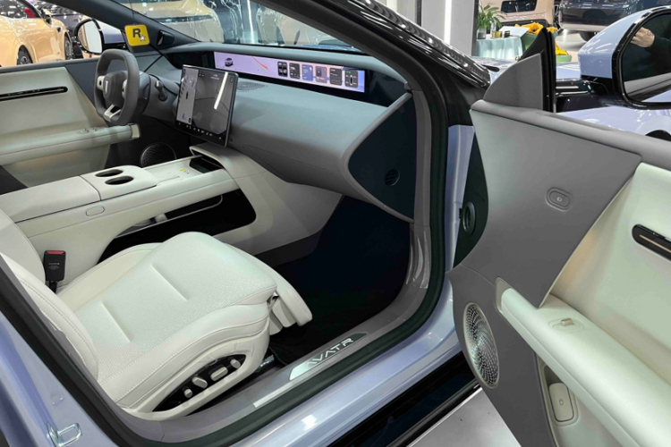 阿维塔06 2025款 Max纯电版中控内饰7006