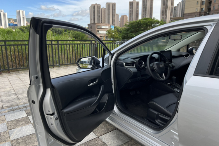 丰田 卡罗拉 2021款 TNGA 1.5L CVT先锋版中控内饰7007