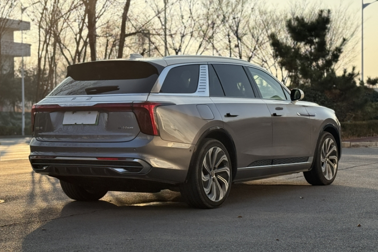 红旗E-HS9 2021款 510km 旗领版 四座车身外观6004