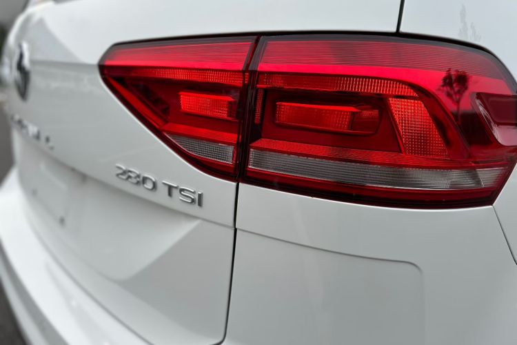 大众 2021款 途安L 280TSI DSG风尚版 7座车身外观6005
