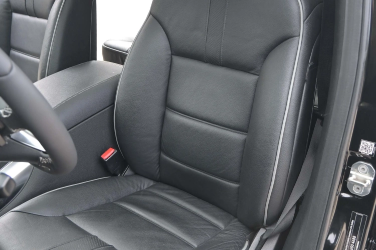 奔驰R级 2015款 R 400 4MATIC 豪华型中控内饰7004