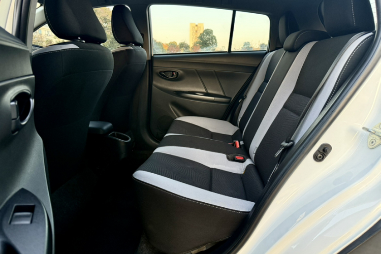 丰田 YARiS L 致炫 2021款 致炫X 1.5L CVT领先版中控内饰7007