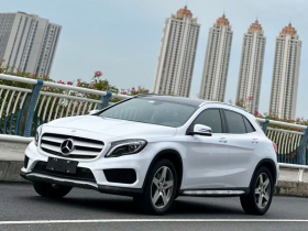 奔驰GLA(进口) 2015款 GLA 260 4MATIC