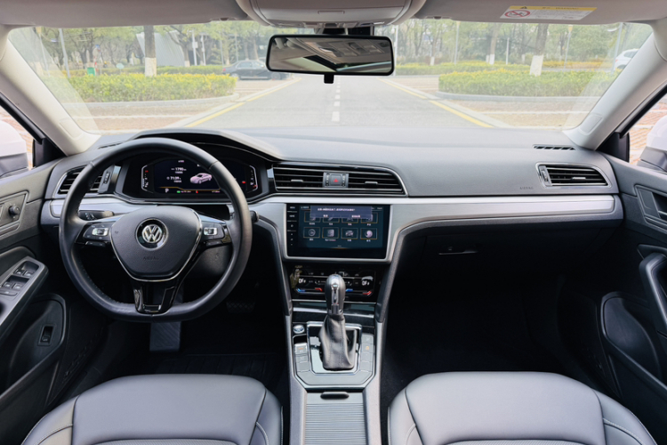 大众 凌渡 2021款 改款 280TSI DSG舒适版中控内饰7004