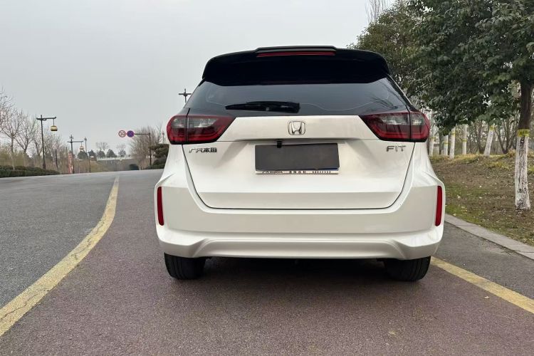 本田 飞度 2023款 1.5L CVT潮享版车身外观6009