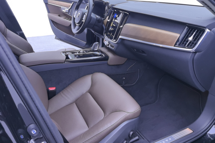 沃尔沃S90新能源 2020款 T8 E驱混动 智逸豪华版局部细节41