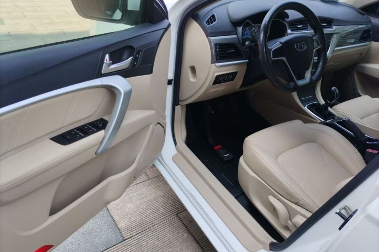 吉利汽车 帝豪 2017款 三厢百万款 1.5L 手动豪华型中控内饰7003