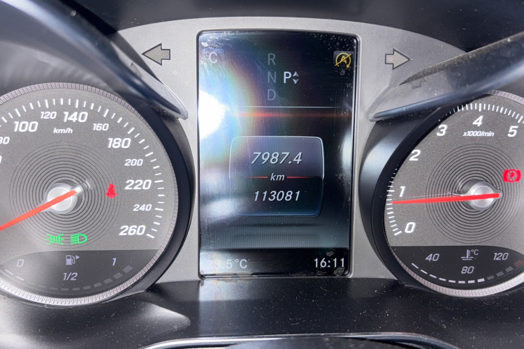 奔驰C级 2018款 C 200 L 运动版中控内饰15