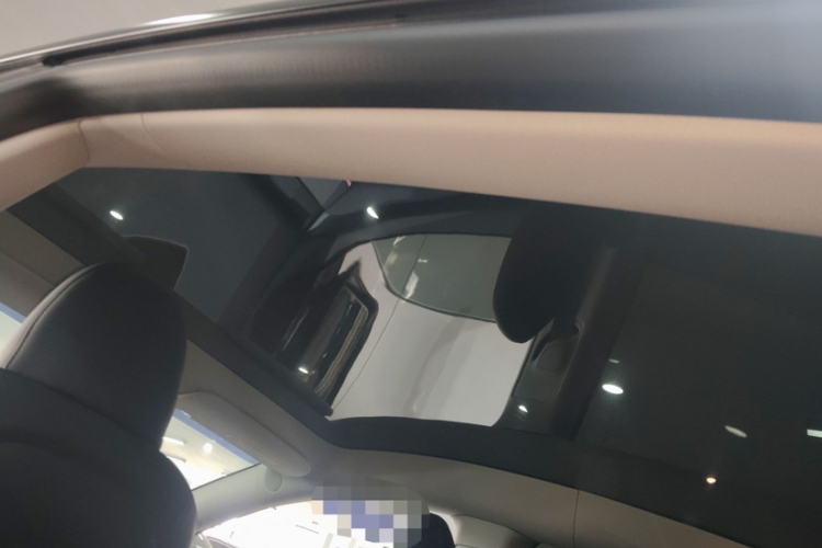 特斯拉 Model Y 2024款 后轮驱动版局部细节22