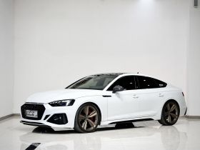 奥迪RS 5 2021款 RS 5 2.9T Sportback 暗金版