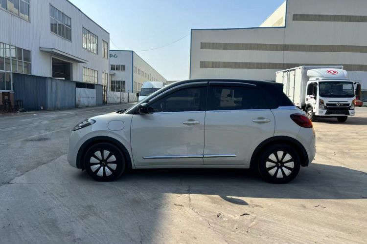 五菱汽车 五菱缤果 2023款 333km 灵犀互联款车身外观6008