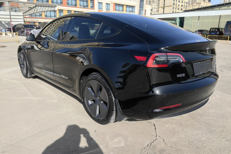 特斯拉 Model 3 2022款 后轮驱动版车身外观6006