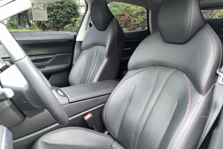 小鹏P7 2021款 480E中控内饰7004