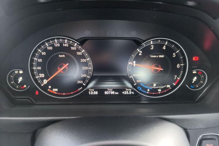 宝马3系 2018款 320Li 领先型M运动套装中控内饰15