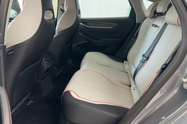 比亚迪 驱逐舰05 2023款 冠军版 DM-i 120KM 旗舰型中控内饰7002