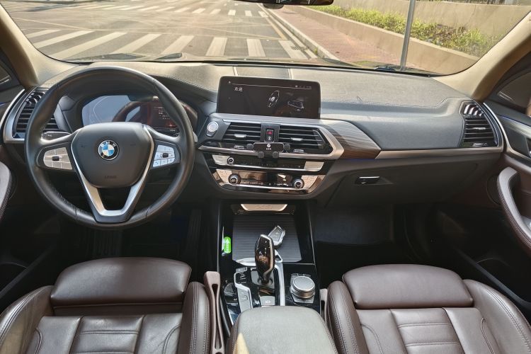 宝马X3 2021款 xDrive28i 豪华套装中控内饰7003