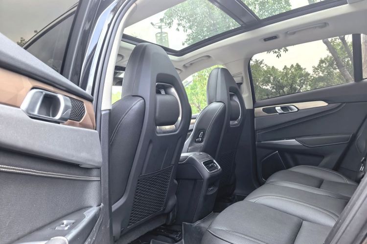 领克01 2019款 2.0T 两驱型Pro版 国VI中控内饰7002