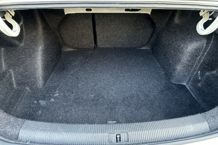 大众 宝来 2016款 1.6L 自动舒适型中控内饰7005