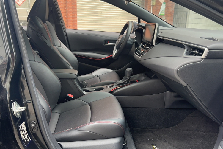 丰田 雷凌 2021款 185T CVT运动版中控内饰7013