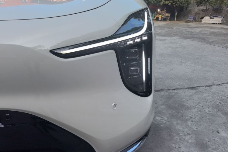 智己汽车 智己LS6 2026款 增程 52 Max车身外观6005