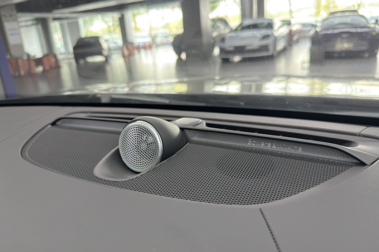 沃尔沃S90 2025款 B5 智雅豪华版中控内饰7003