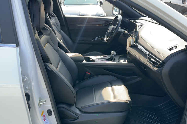 长安欧尚X5 PLUS 2023款 改款 1.5T DCT先锋型局部细节41