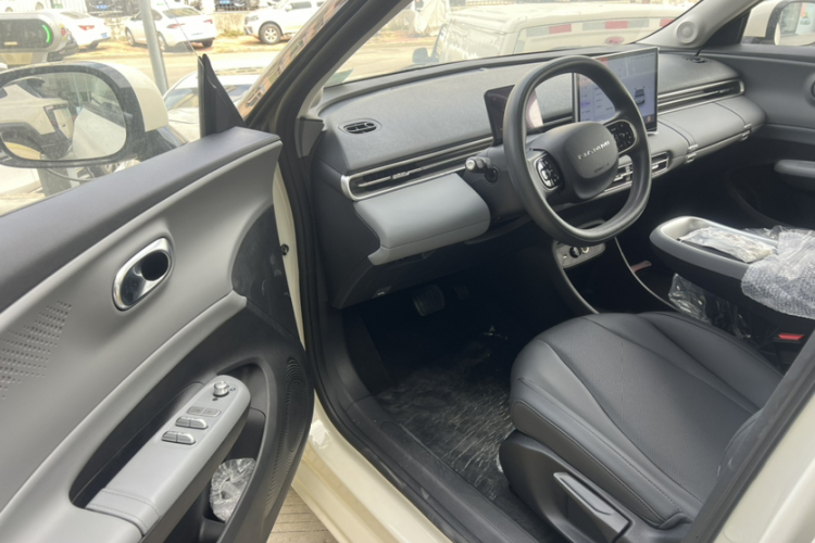 东风纳米 纳米01 2024款 焕新版 330 Air中控内饰7005