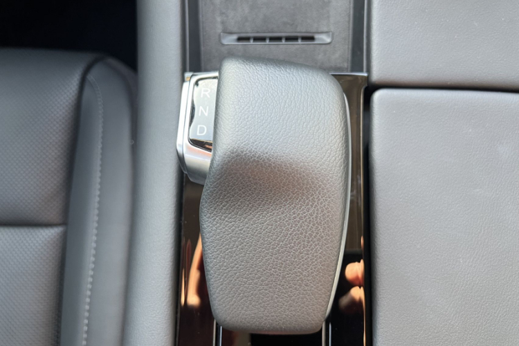 鸿蒙智行 问界M5 2022款 增程后驱标准版局部细节18