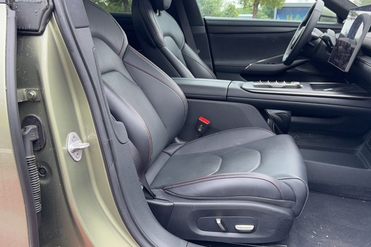 小米汽车 小米SU7 2024款 四驱超长续航高阶智驾Max版局部细节41