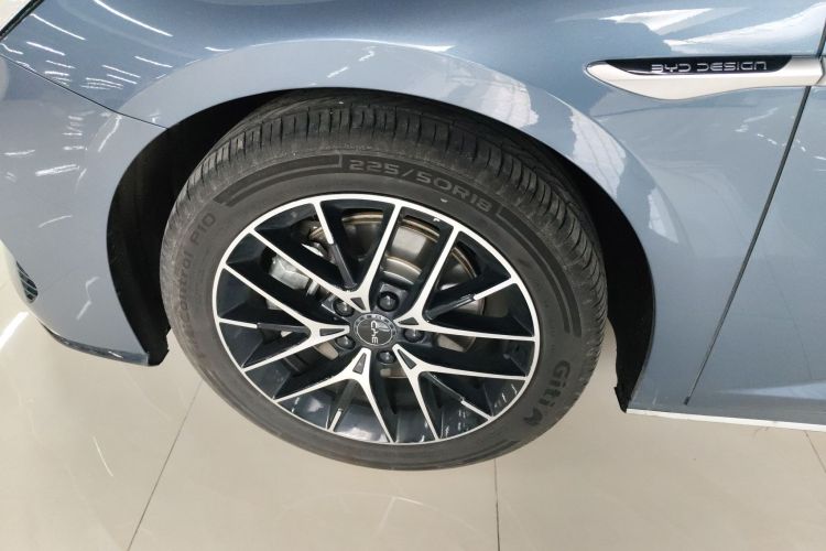 比亚迪 海豹07 DM-i 2025款 DM-i 1.5L 125km 精英型车身外观6002