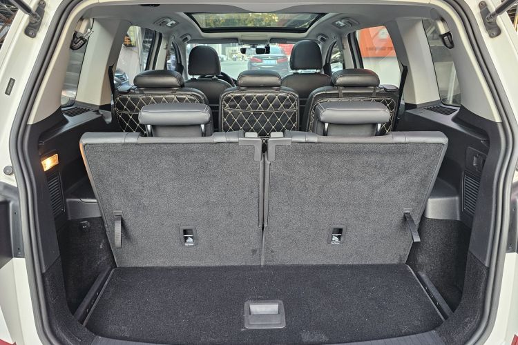 大众 2018款 途安L 280TSI DSG拓界版 7座 国V中控内饰7012