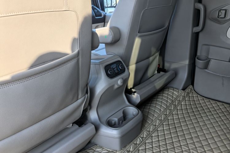 福特 途睿欧 2017款 2.0T 自动精睿版中控内饰7005