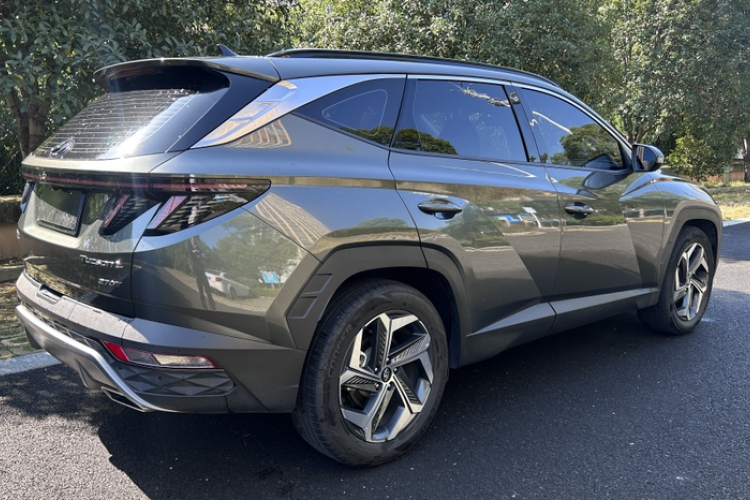 现代 2021款 途胜L 1.5T DCT LUX尊贵版车身外观6006