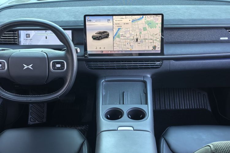 小鹏G6 2023款 755 超长续航 Pro中控内饰7005