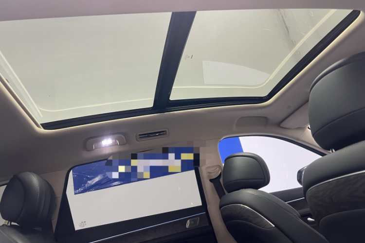 鸿蒙智行 问界M7 2022款 1.5T 四驱豪华版中控内饰7014