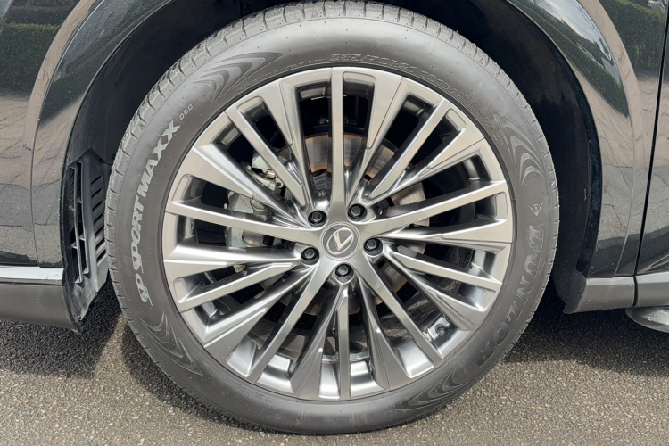 雷克萨斯RX 2023款 350h 四驱醇享版局部细节9001