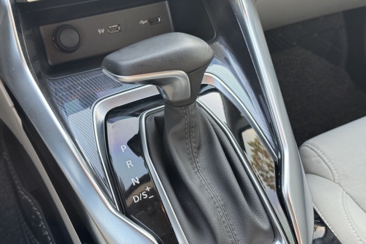 上汽大通MAXUS 大通G50 2022款 1.5T 自动畅游A局部细节18