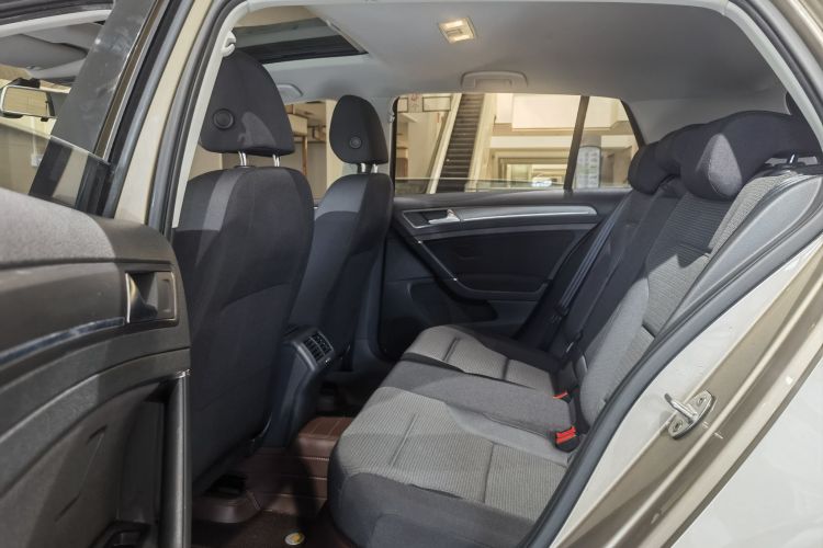 大众 高尔夫 2016款 1.6L 自动舒适型中控内饰7001