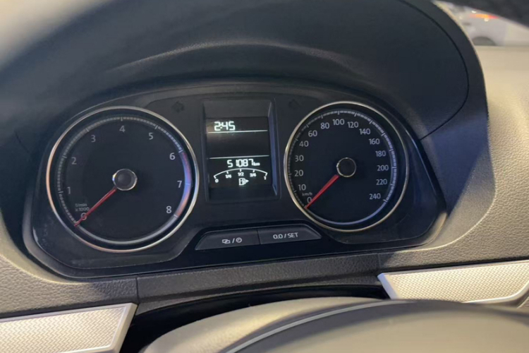 捷达VA3 2021款 1.5L 自动荣耀版中控内饰15