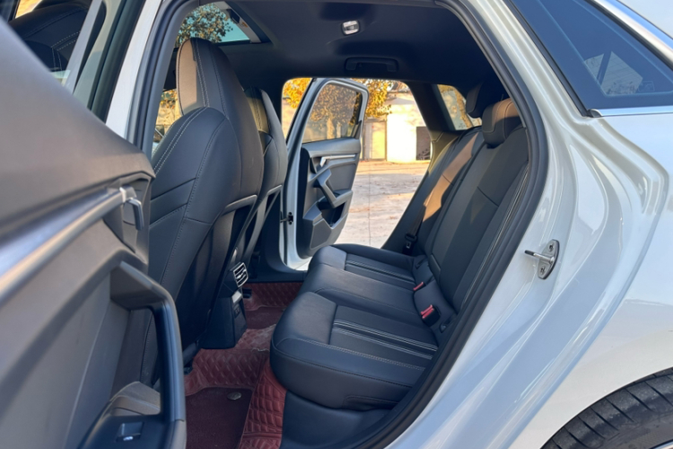 奥迪A3 2023款 改款 Sportback 35 TFSI 时尚运动型中控内饰7003