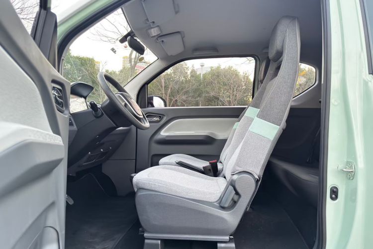 五菱汽车 宏光MINIEV 2022款 悦享款 磷酸铁锂中控内饰7001