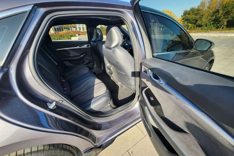 吉利汽车 星瑞 2025款 东方曜 2.0TD 望月版中控内饰7007