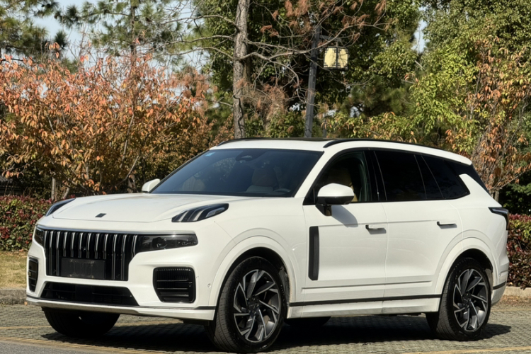 领克09 2021款 2.0T Halo 六座车身外观1