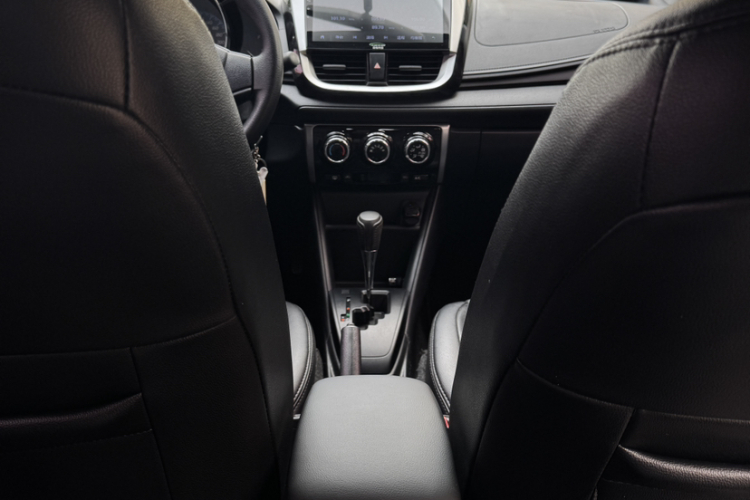 丰田 YARiS L 致炫 2016款 改款 1.5E CVT魅动版局部细节18