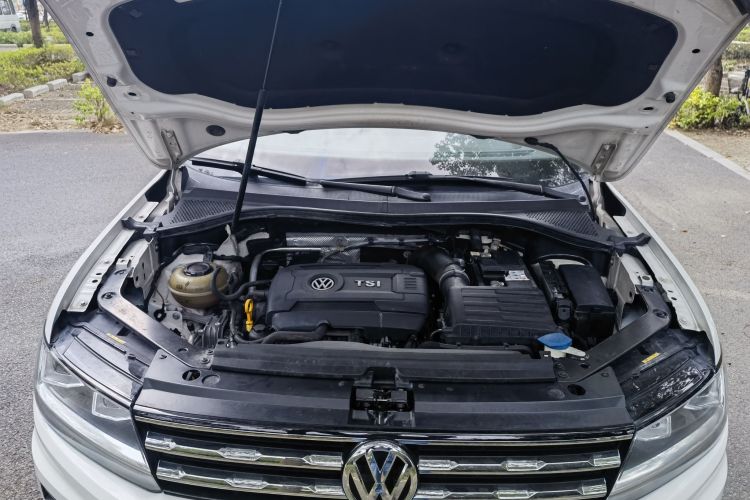 大众 途观L 2017款 330TSI 自动两驱舒适版局部细节24