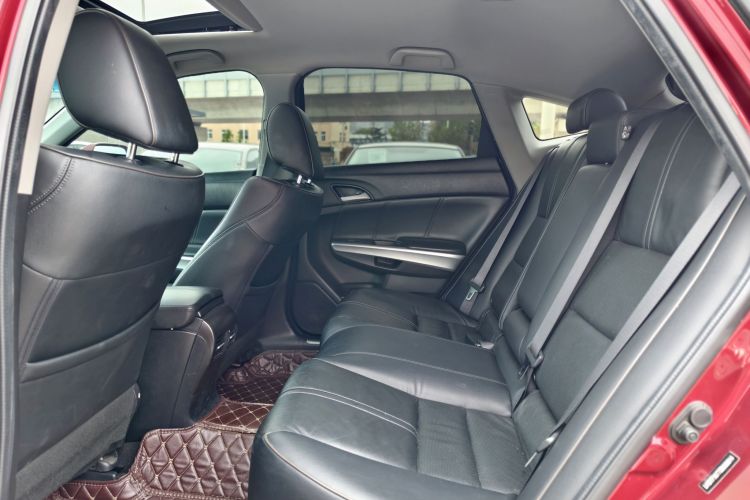 本田 歌诗图 2012款 2.4L 豪华版中控内饰7004