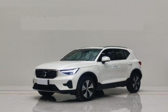 沃尔沃XC40 2024款 B3 智远豪华版
