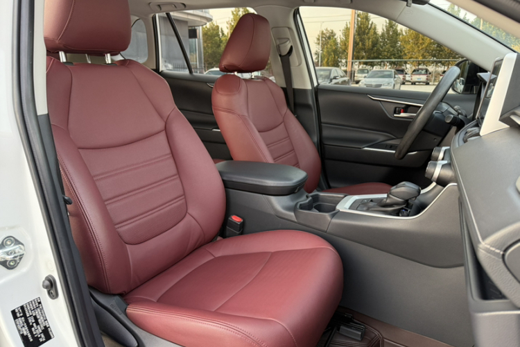 丰田 RAV4荣放 2020款 双擎  2.5L E-CVT两驱精英版中控内饰7005