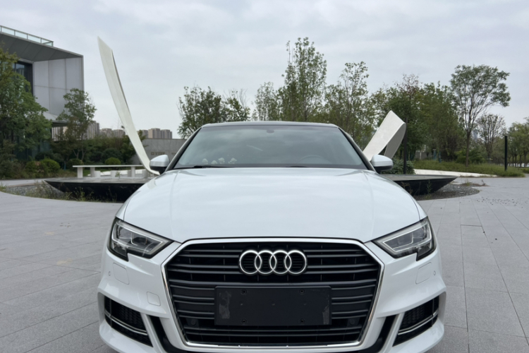 奥迪A3 2019款 Limousine 35 TFSI 时尚型 国VI车身外观6001